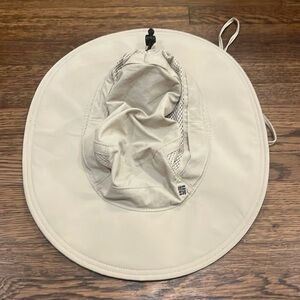 Columbia bucket hat